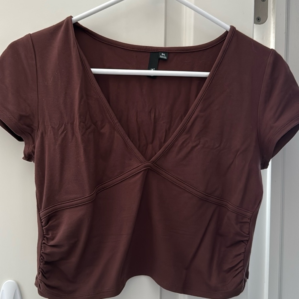 BROWN V NECK CROP TOP